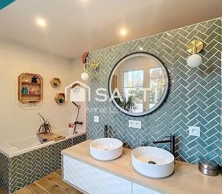  Maison � vendre 7 pi�ces 228 m�