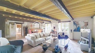  Maison � vendre 10 pi�ces 334 m�