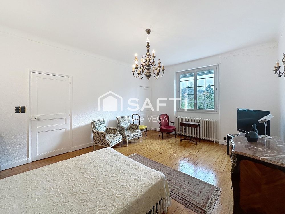 � vendre  Maison Laroque-d'Olmes (09600)