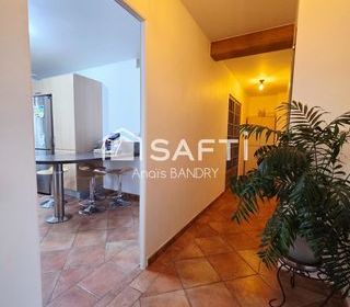  Maison � vendre 10 pi�ces 175 m�