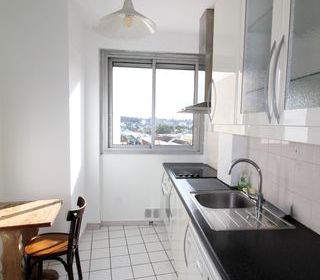  Appartement � vendre 4 pi�ces 79 m�