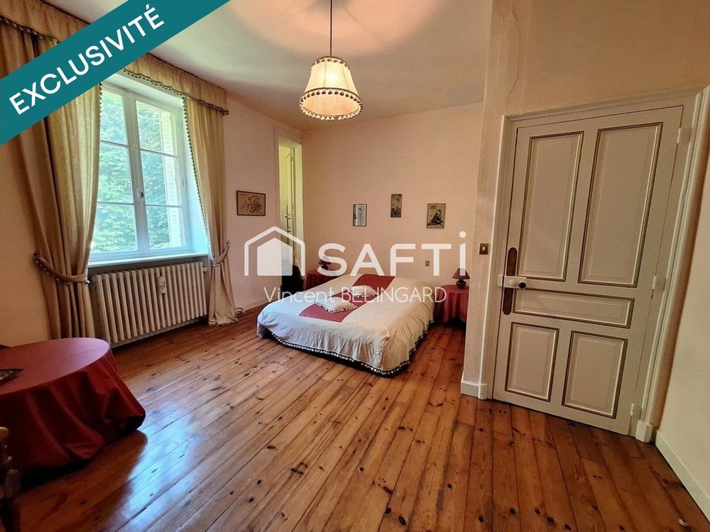 � vendre  Propri�t�/ch�teau Chaumeil (19390)