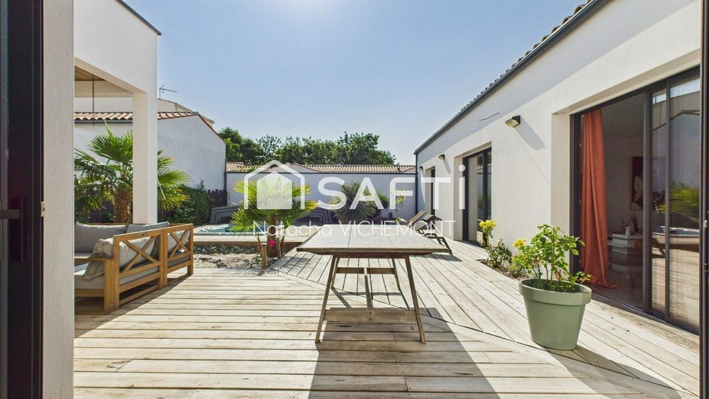 � vendre  Maison Angoulins (17690)