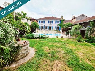  Maison � vendre 8 pi�ces 266 m�