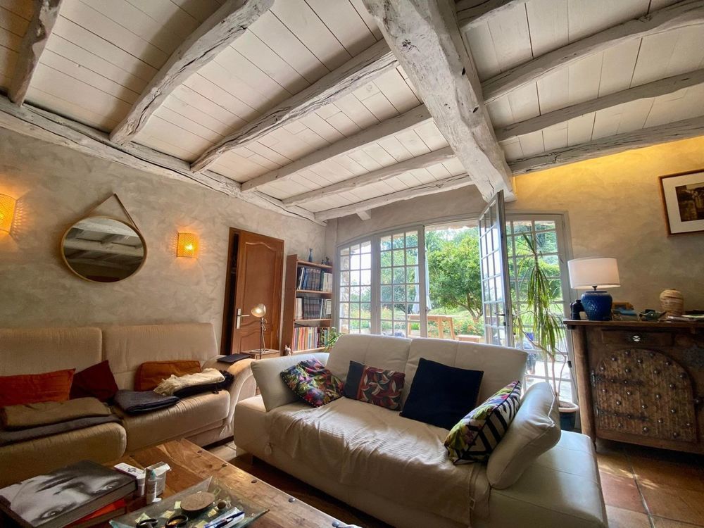 � vendre  Maison Saint-P�e-sur-Nivelle (64310)