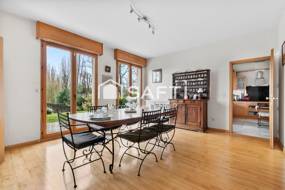 � vendre  Maison Le Mesnil-le-Roi (78600)