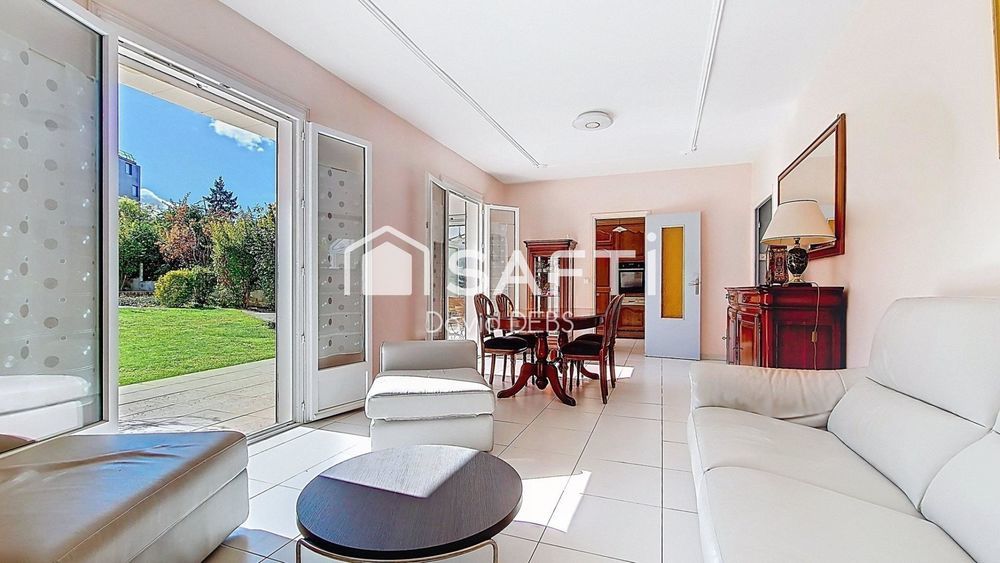 � vendre  Maison Rueil-Malmaison (92500)