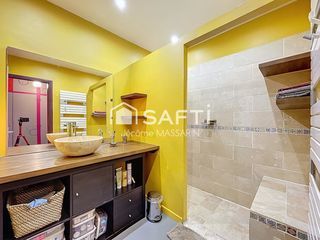  Maison � vendre 8 pi�ces 205 m�