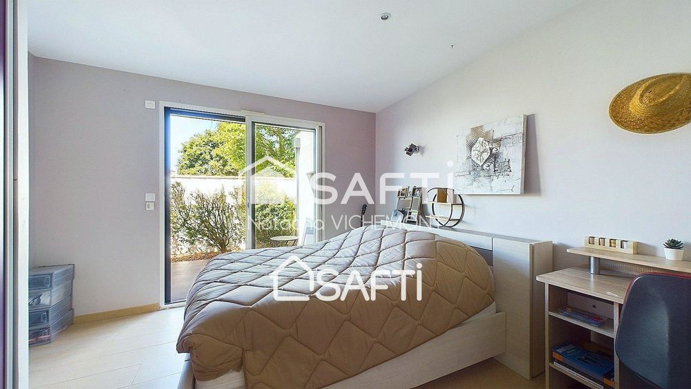 � vendre  Maison Angoulins (17690)