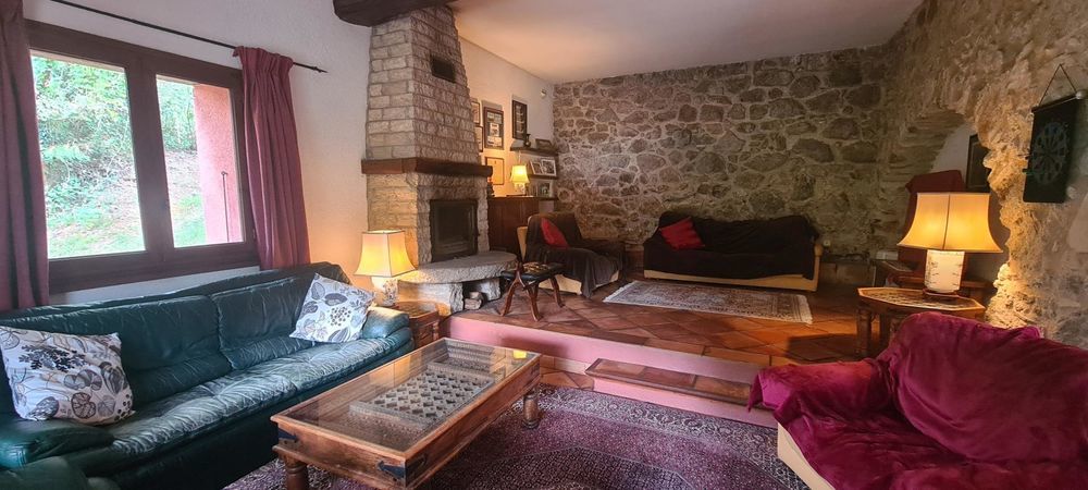 � vendre  Maison Saint-Laurent-de-Cerdans (66260)