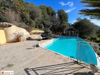  Maison � vendre 10 pi�ces 386 m�