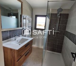  Maison � vendre 8 pi�ces 220 m�