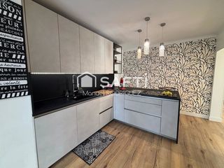  Maison � vendre 8 pi�ces 200 m�