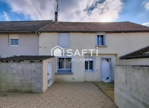   Maison de ville avec cour � 3 chambres � Maison - 5 pi�ce(s) - 116 m�