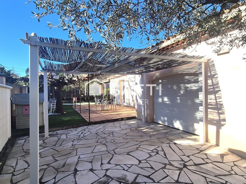 � vendre  Maison Cogolin (83310)