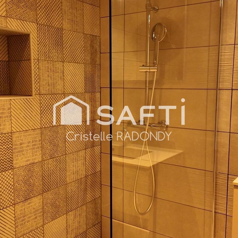 � vendre  Maison Capendu (11700)