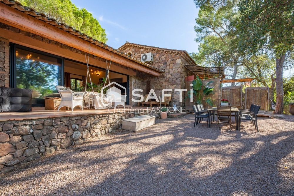 � vendre  Maison Roquebrune-sur-Argens (83520)