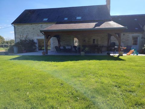   IDEAL GITE OU LOCATION TOURISTIQUE au Coeur de la Touraine Maison - 12 pi�ce(s) - 272 m�