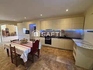  Maison � vendre 7 pi�ces 255 m�