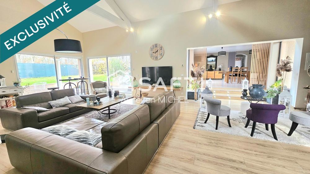 � vendre  Maison Le Montellier (01800)