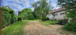  Maison � vendre 10 pi�ces 260 m�