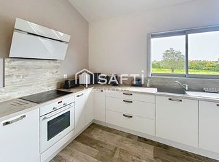  Maison � vendre 9 pi�ces 371 m�