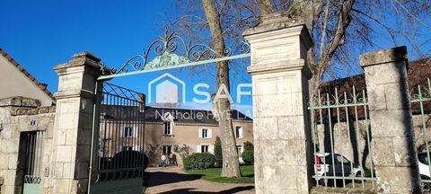   Charme et prestige Maison - 8 pi�ce(s) - 350 m�