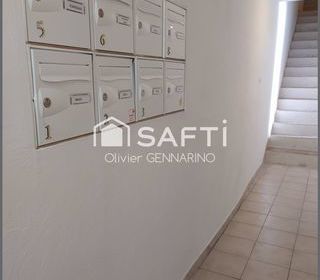  Immeuble � vendre 240 m�