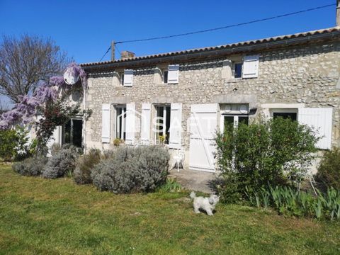   Maison charentaise 110 m� � la campagne Maison - 6 pi�ce(s) - 109 m�