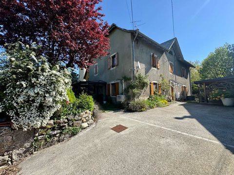   Maison de cararact�re Maison - 8 pi�ce(s) - 211 m�