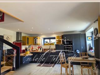  Maison � vendre 6 pi�ces 197 m�