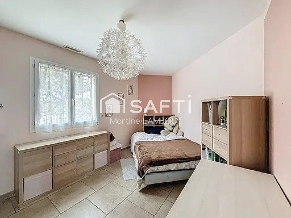 � vendre  Maison Paradou (13520)