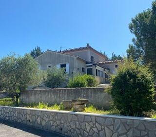  Maison � vendre 10 pi�ces 225 m�