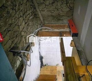  Maison � vendre 9 pi�ces 322 m�