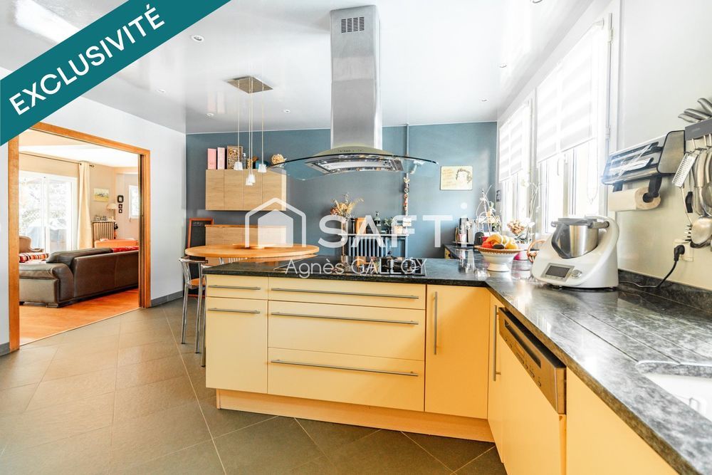 � vendre  Maison Versailles (78000)