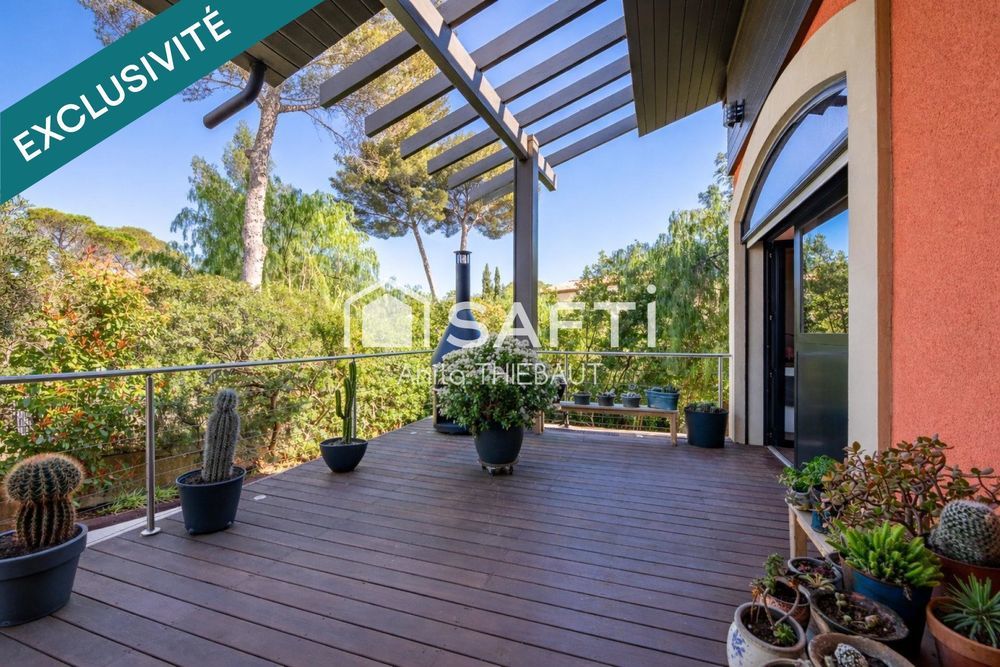 � vendre  Maison Saint-Rapha�l (83700)