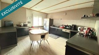  Maison � vendre 7 pi�ces 216 m�