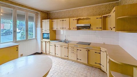   Maison � r�nover enti�rement Maison - 7 pi�ce(s) - 109 m�