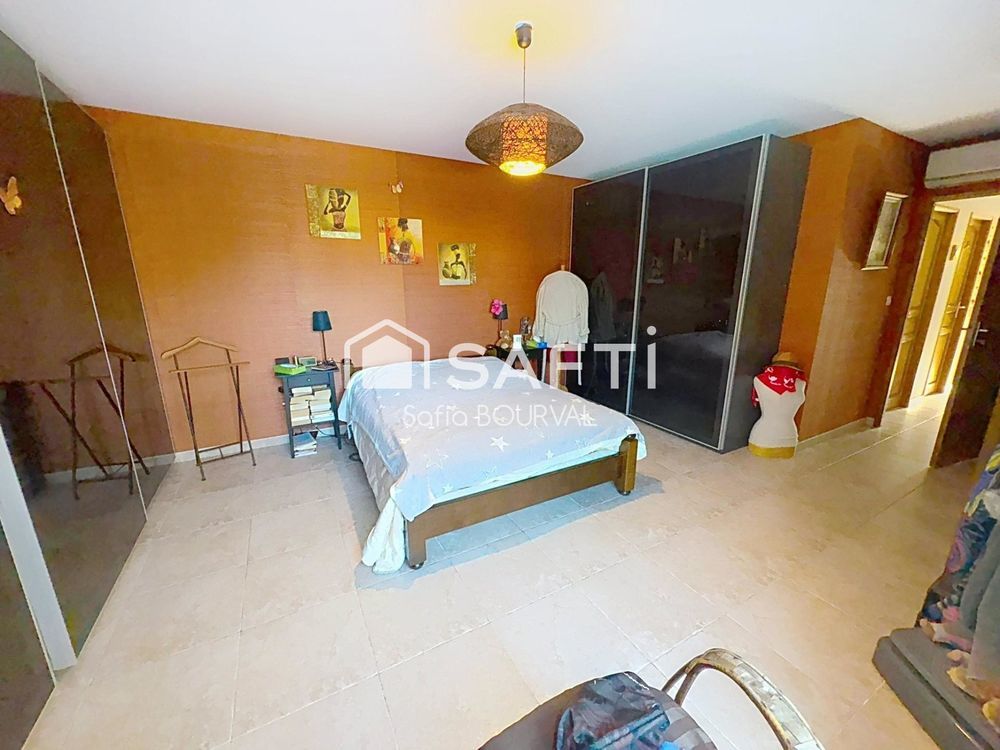 � vendre  Maison Pierrefeu-du-Var (83390)