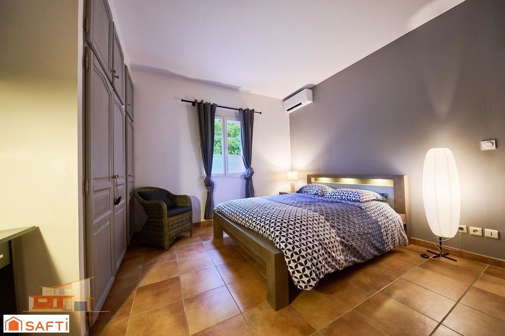 � vendre  Maison Le Beausset (83330)