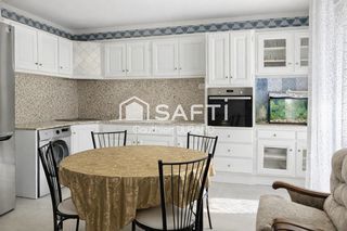  Immeuble � vendre 225 m�