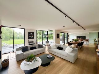  Maison � vendre 9 pi�ces 255 m�