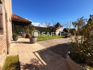  Maison � vendre 7 pi�ces 220 m�