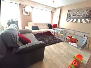  Appartement � vendre 3 pi�ces 77 m�