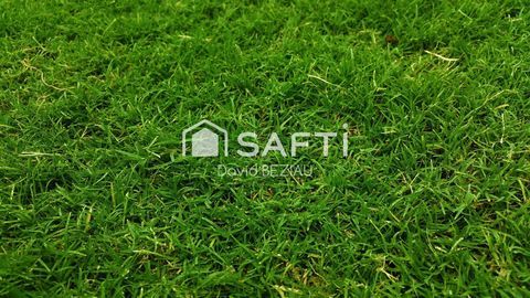 Ensemble de batiments agricoles 100000 44540 Vritz