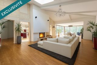  Maison � vendre 7 pi�ces 322 m�