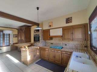  Maison � vendre 8 pi�ces 215 m�