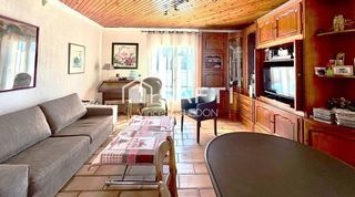  Maison � vendre 5 pi�ces 212 m�