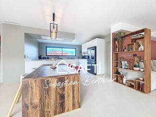  Maison � vendre 6 pi�ces 190 m�