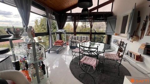   � vendre � Maison avec studio ind�pendant, d�pendance , garages Maison - 3 pi�ce(s) - 75 m�